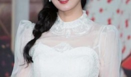 赵樱子送礼物爆料视频大全,温馨瞬间，尽显女神魅力