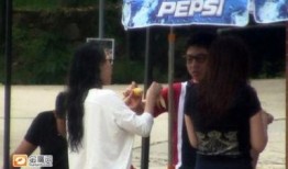 章子怡爆料舅舅视频,揭秘娱乐圈不为人知的一面