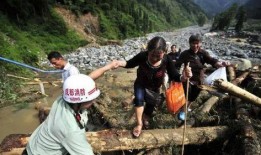 彭州山洪游客爆料视频,游客爆料视频揭秘惊魂现场