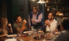 后厨电影手机在线观看,手机在线观看，揭秘美食背后的故事