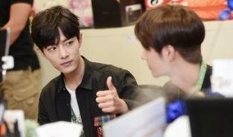 圈内关于肖战王一博爆料,揭秘娱乐圈背后的风云变幻