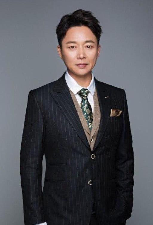 娱乐吃瓜酱刘奕君,娱乐吃瓜界的“瓜王”